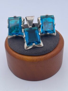 Mexican Sterling Silver 925 Blue Emerald Cut Pendant & Stud Earrings Set MEX925